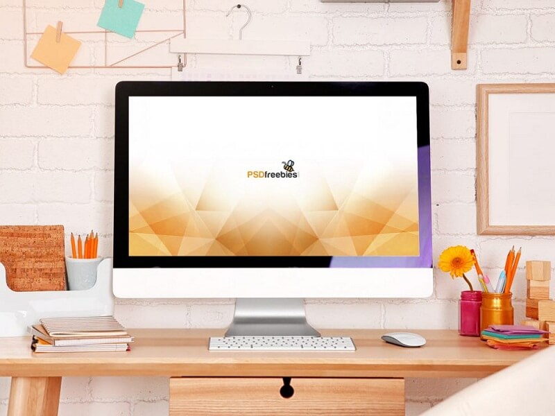 iMac Desktop Workspace