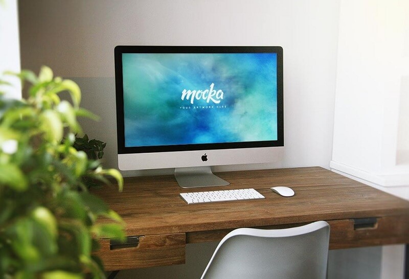 iMac on Home Desk